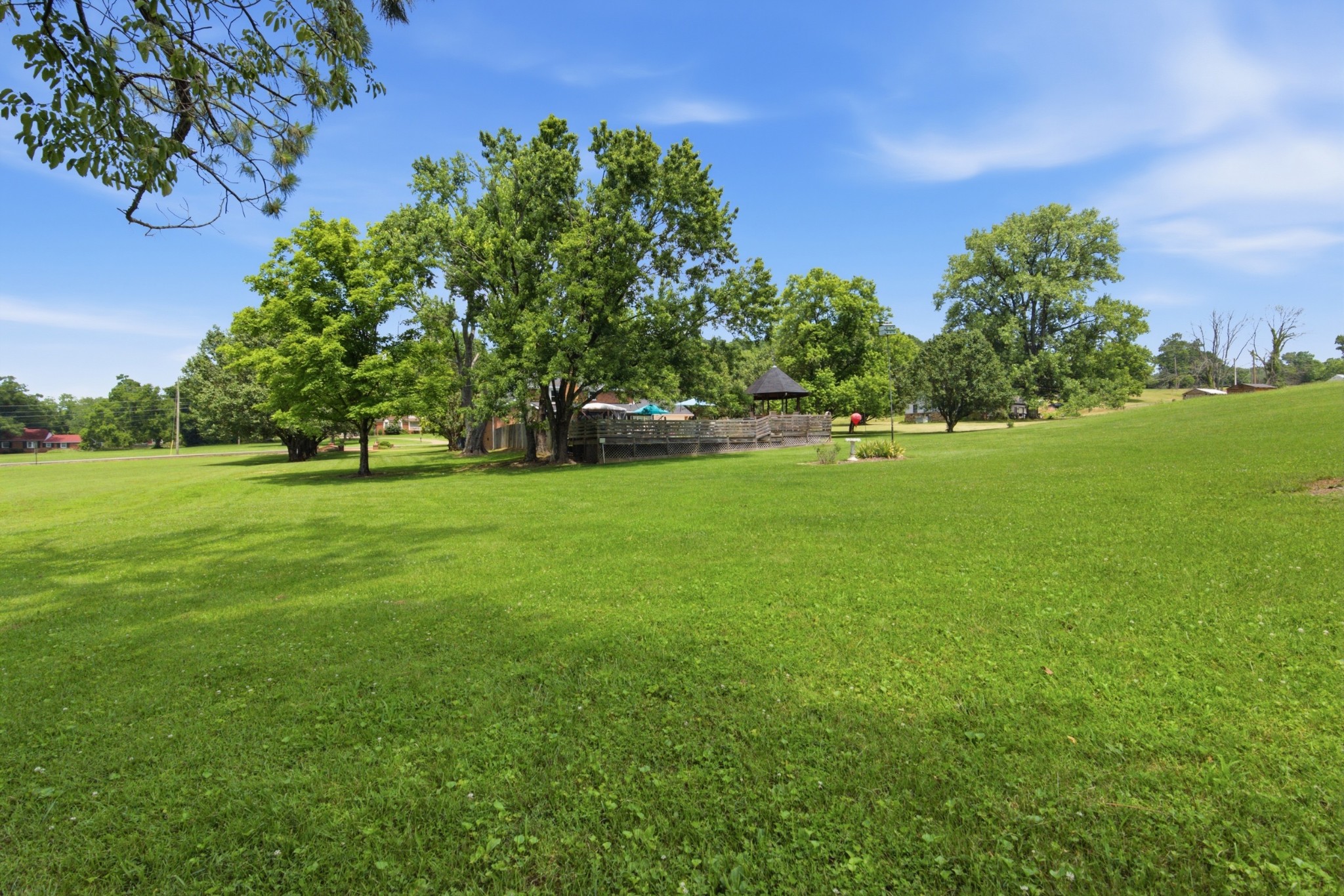 1004 Longview Dr