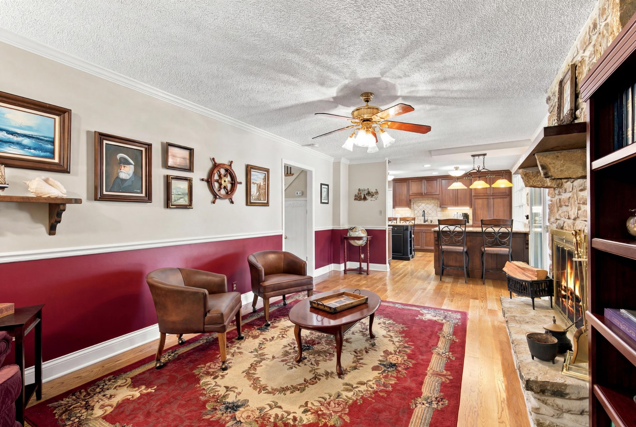1004 Longview Dr