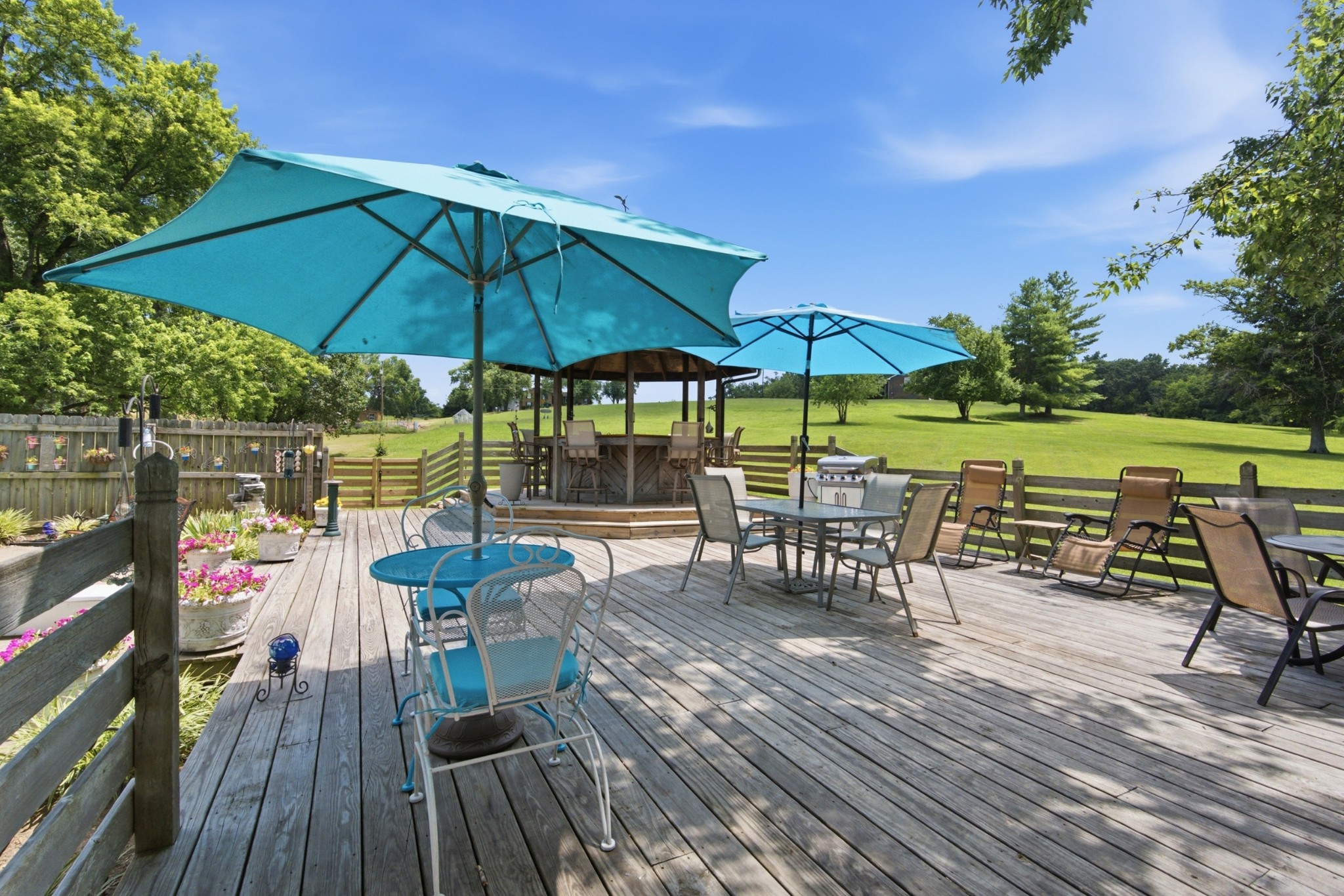 1004 Longview Dr