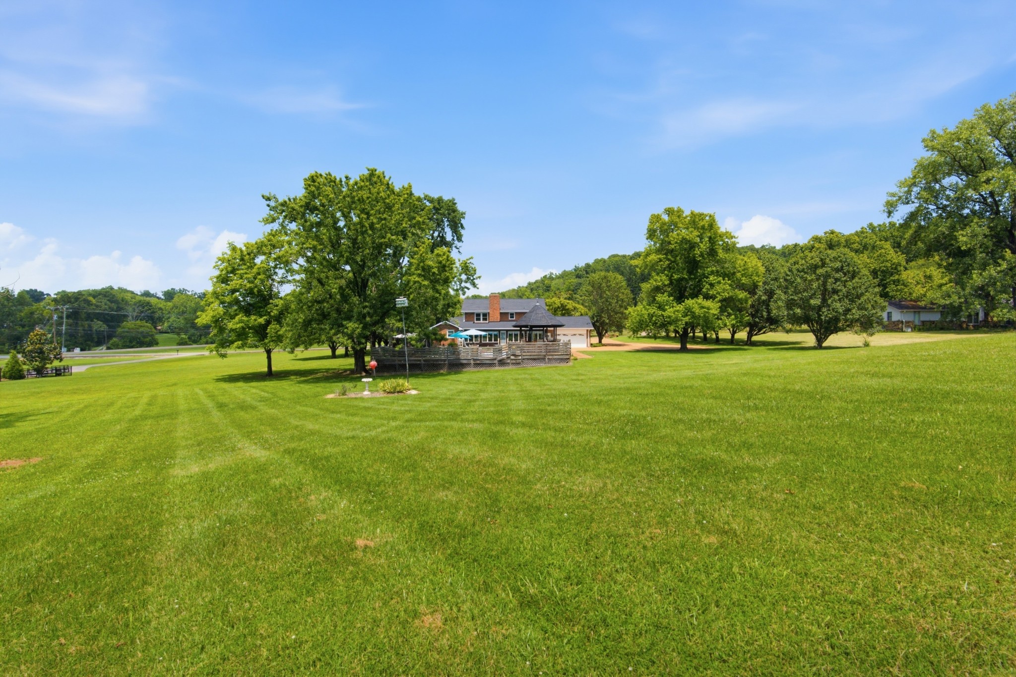 1004 Longview Dr