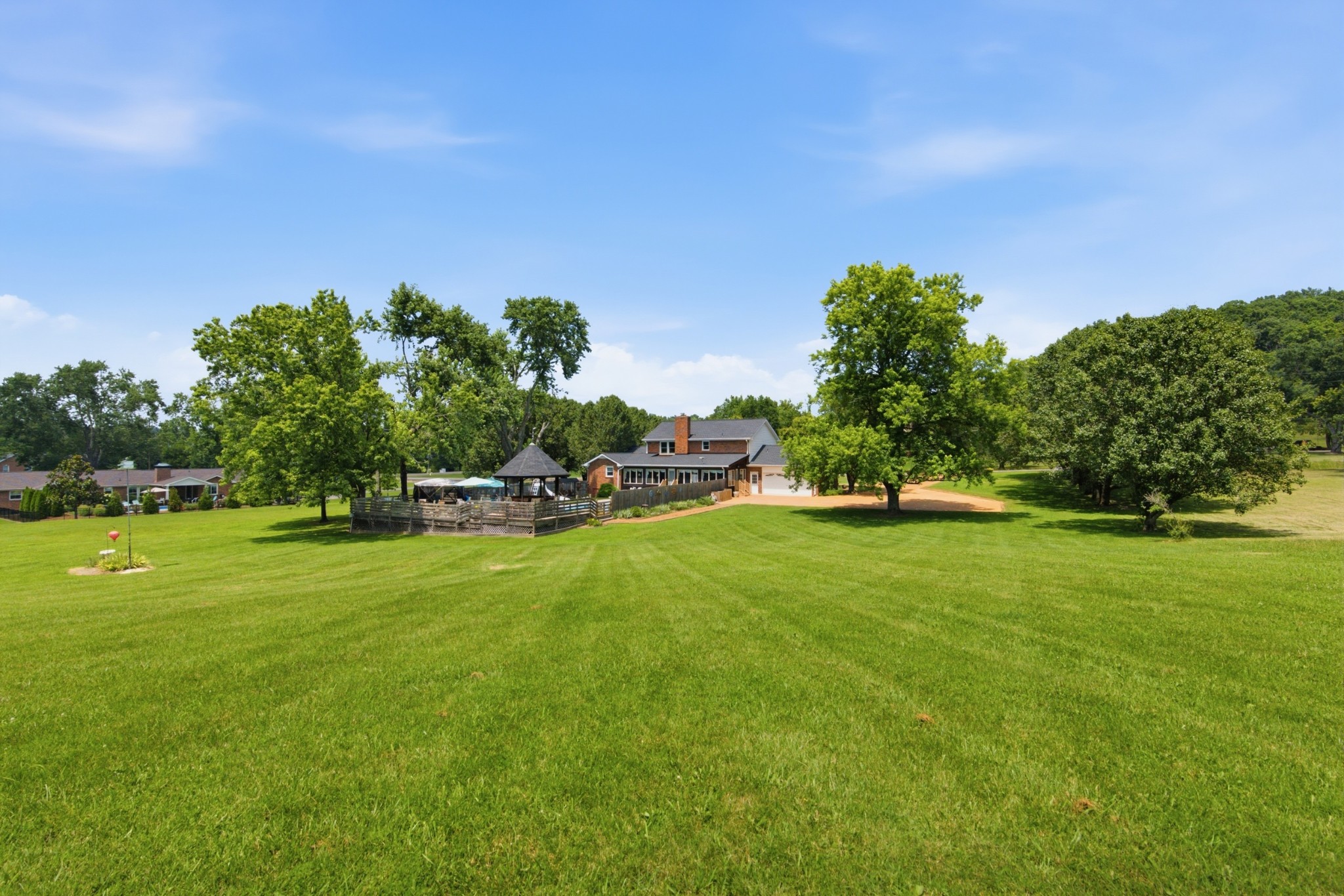 1004 Longview Dr