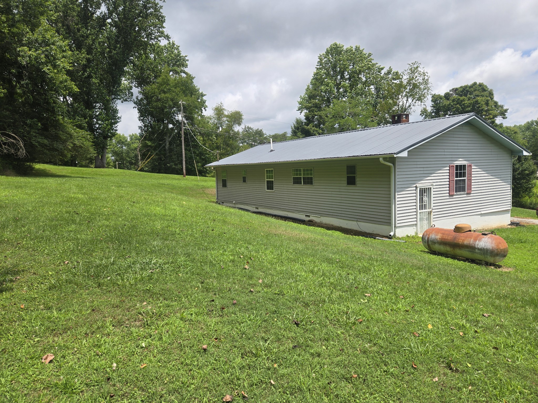 193 W Lee Dr