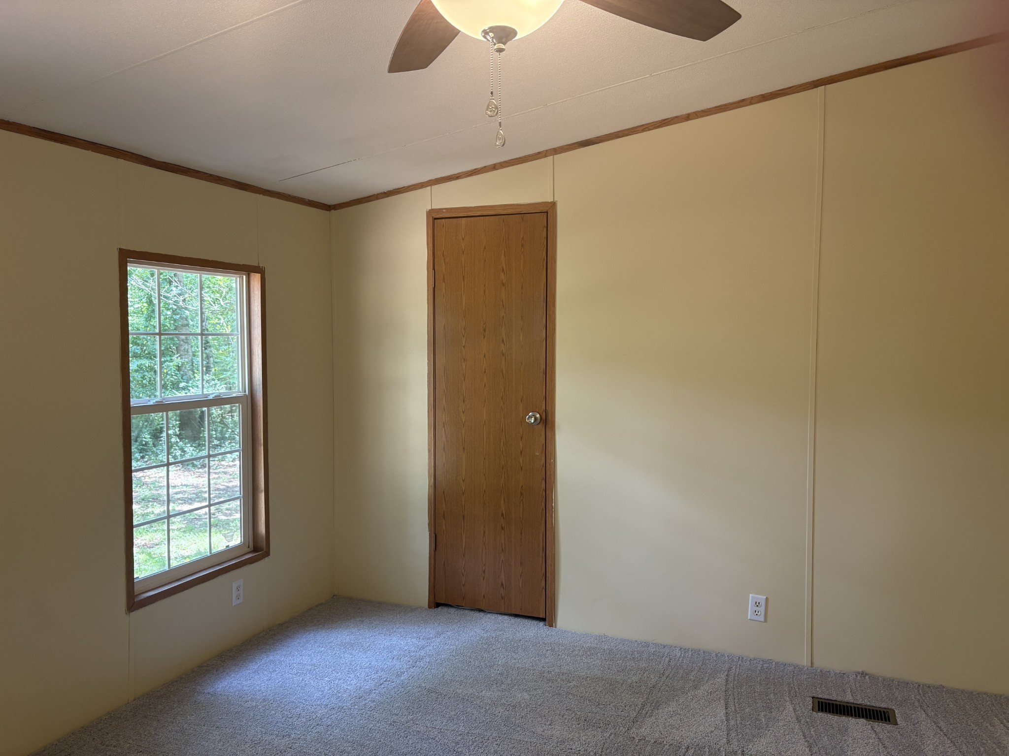 131 Laurel Trl