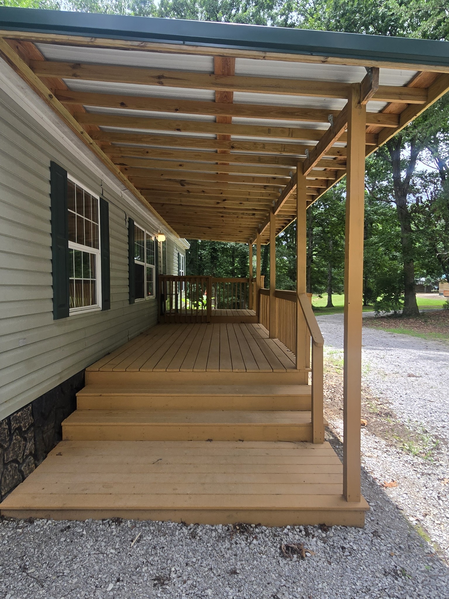 131 Laurel Trl