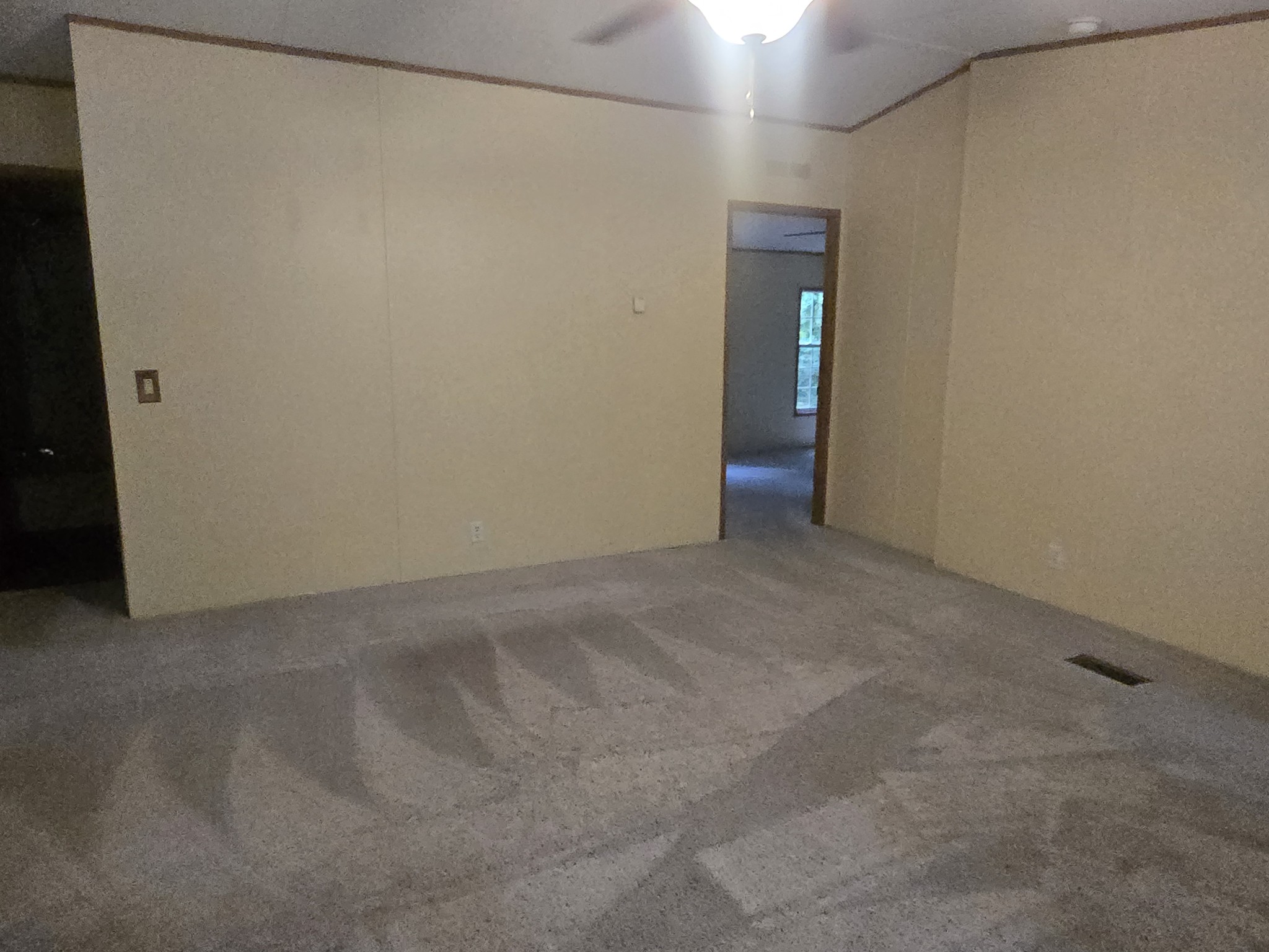 131 Laurel Trl