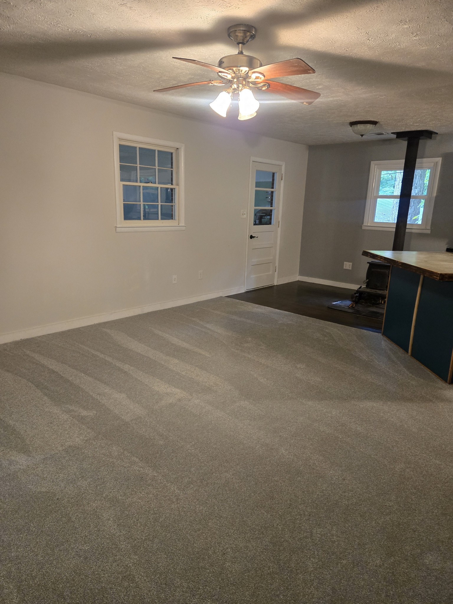 136 Laurel Trl