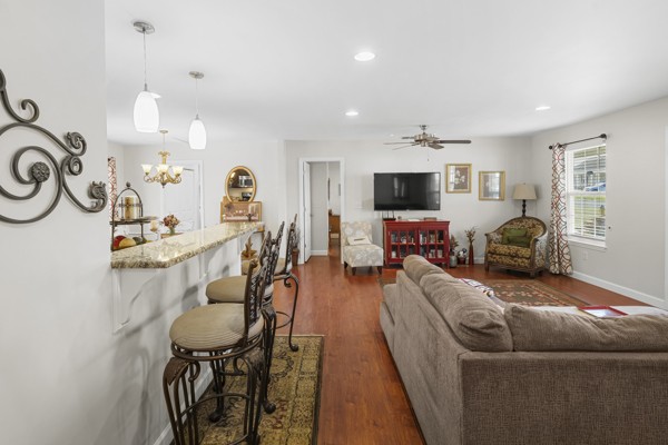 110 Elise Cir