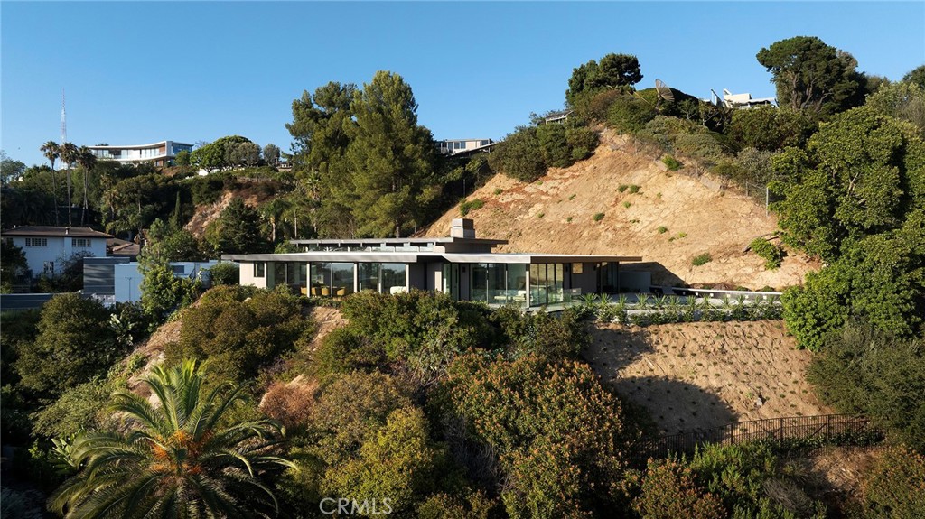 9015 Alto Cedro Drive