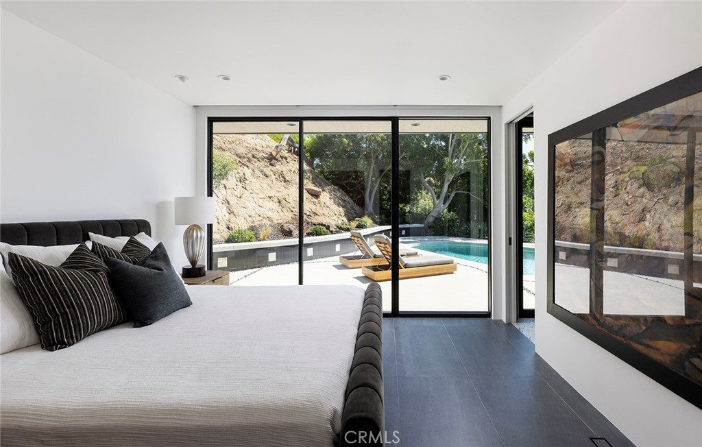 9015 Alto Cedro Drive