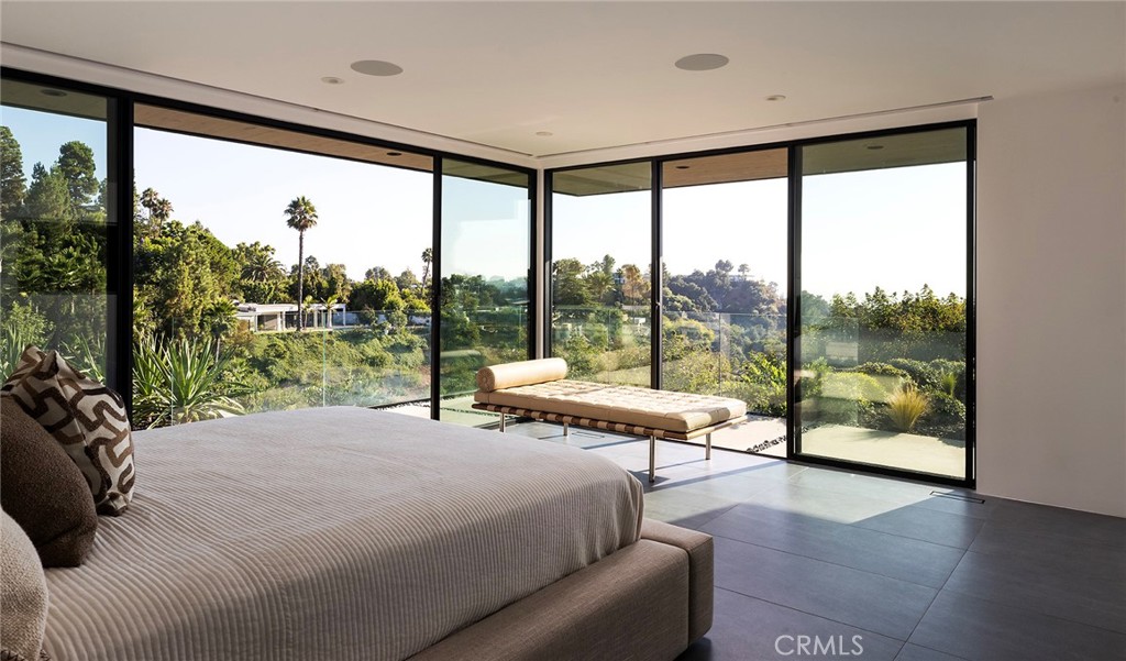 9015 Alto Cedro Drive