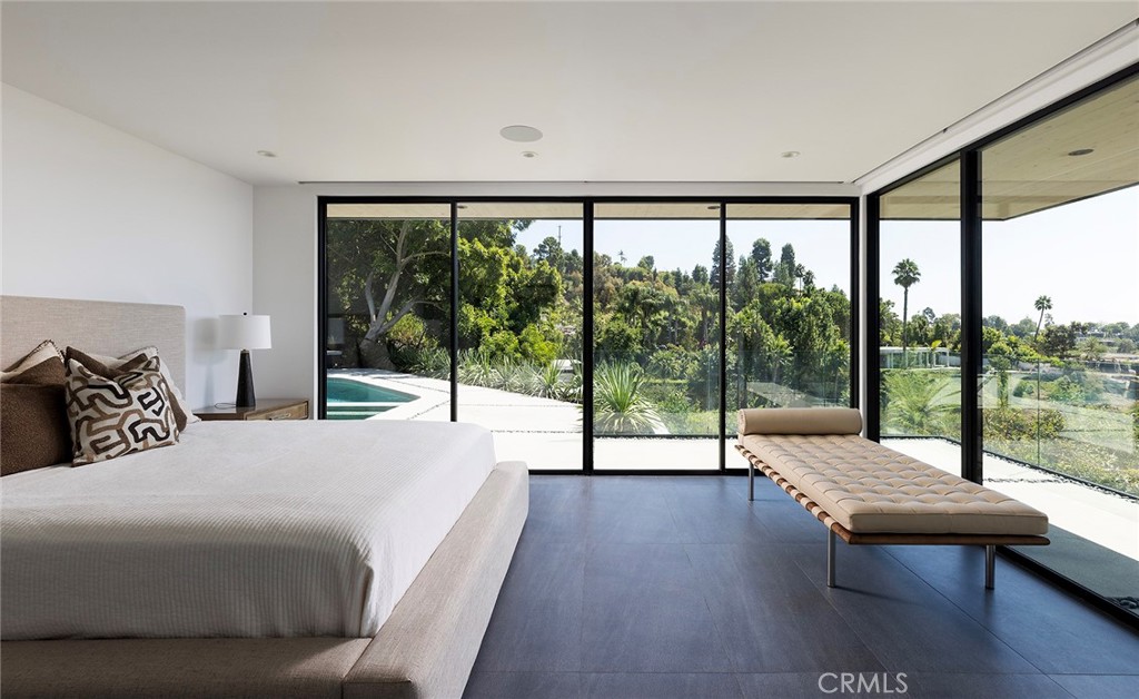 9015 Alto Cedro Drive