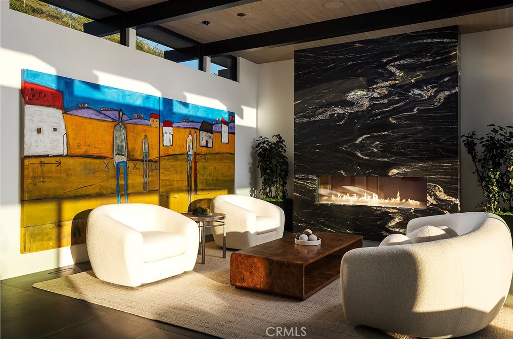 9015 Alto Cedro Drive