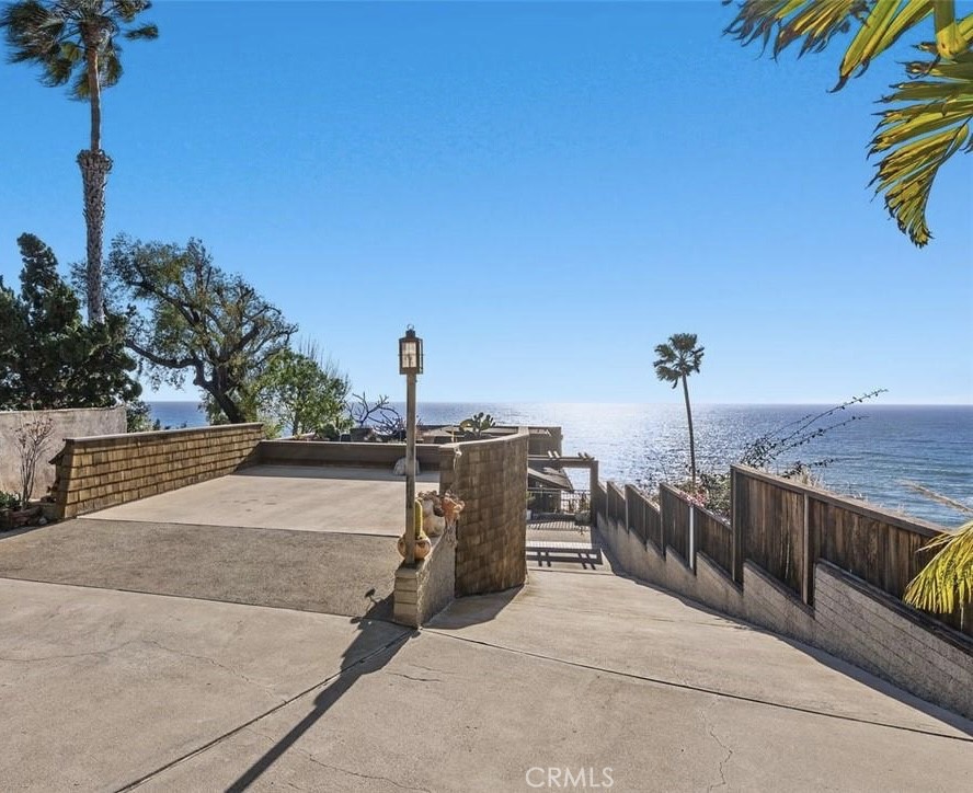 31995 Coast Hwy.