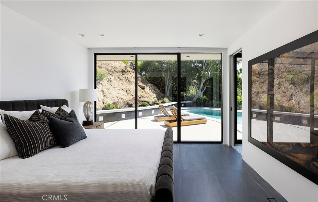 9015 Alto Cedro Drive