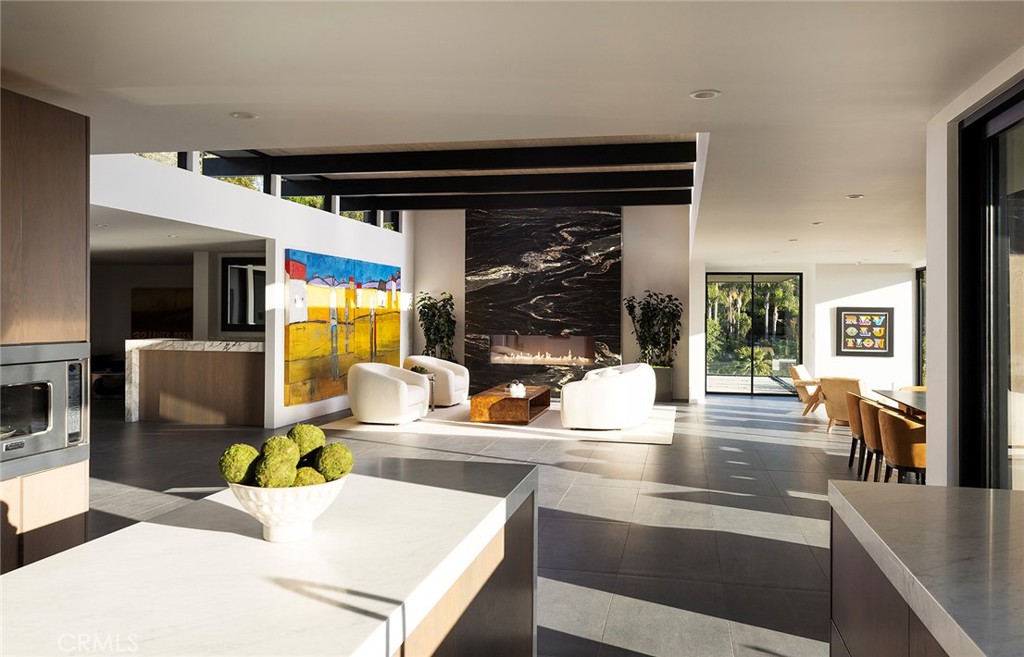 9015 Alto Cedro Drive