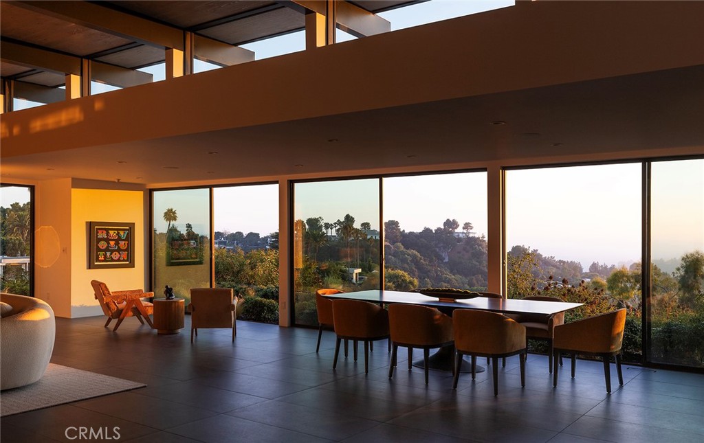 9015 Alto Cedro Drive