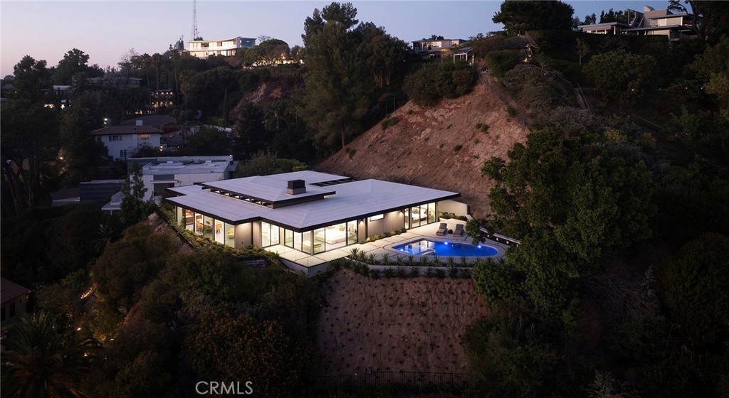 9015 Alto Cedro Drive
