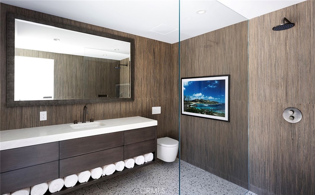 9015 Alto Cedro Drive