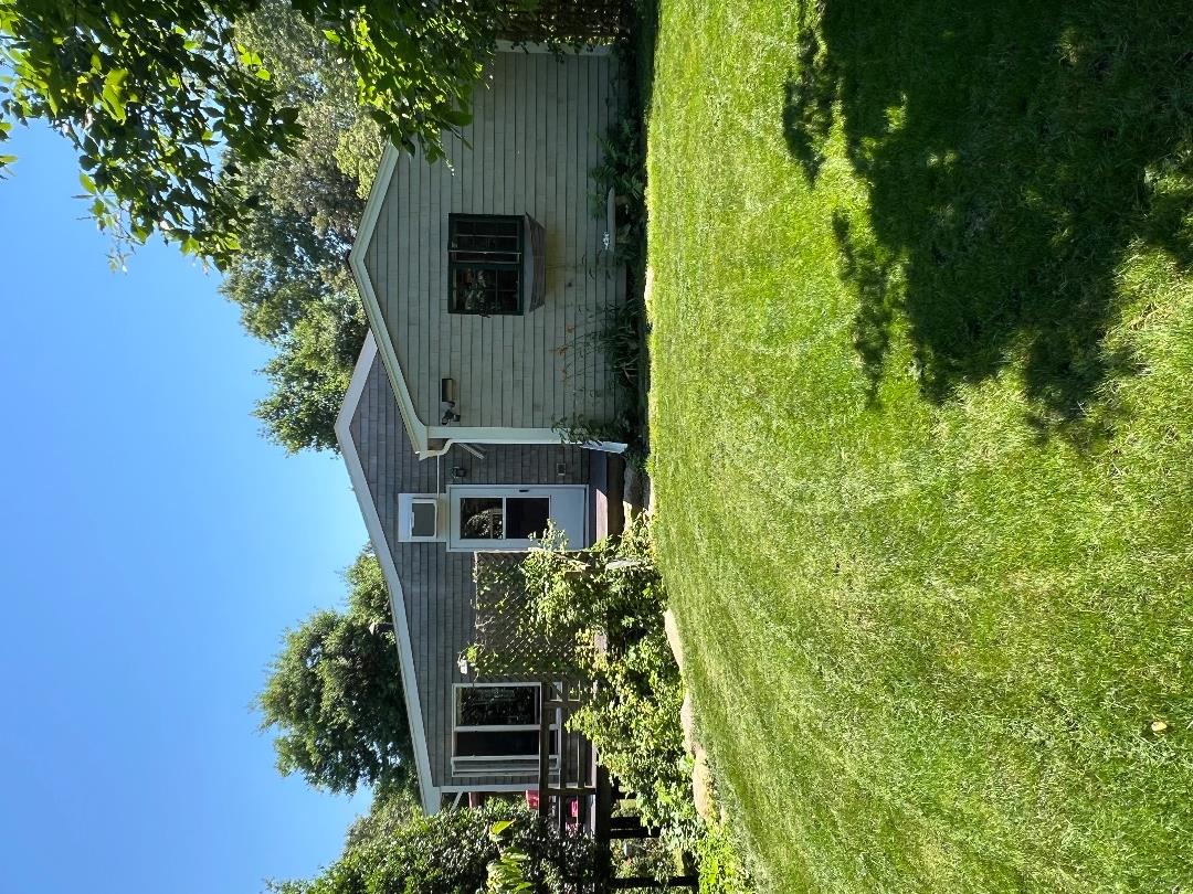 496 Lamberts Cove Road