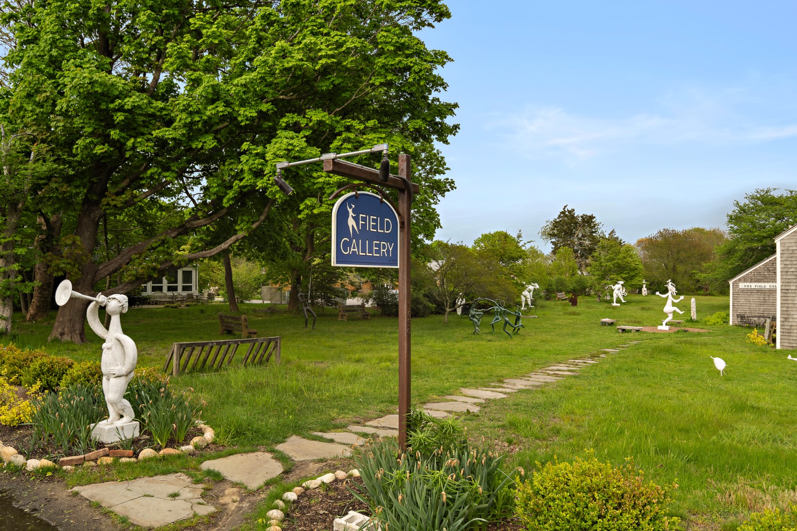 496 Lamberts Cove Road