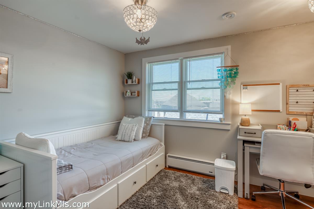 62 Lagoon Pond Road # B