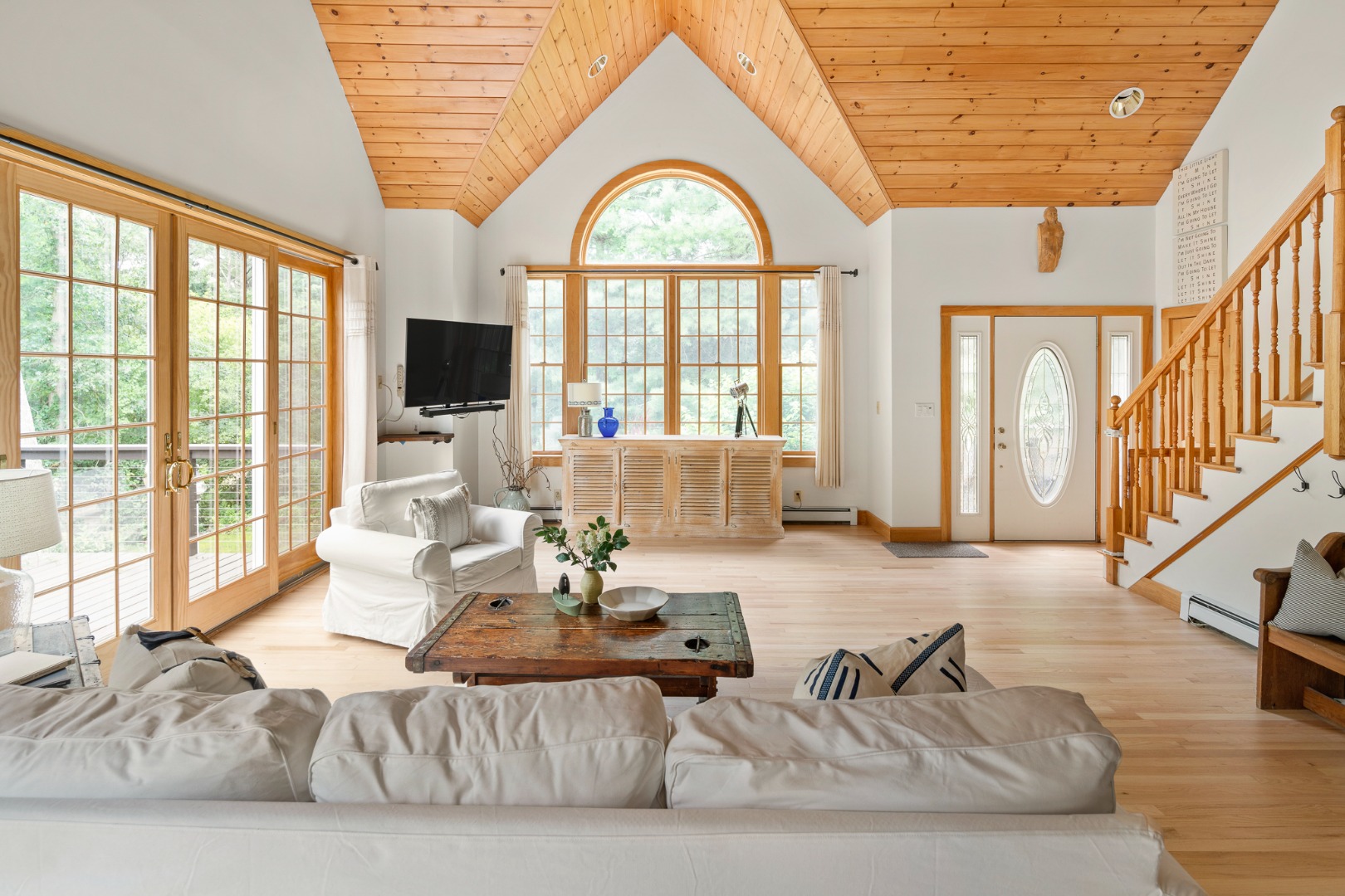30 Hillside Path