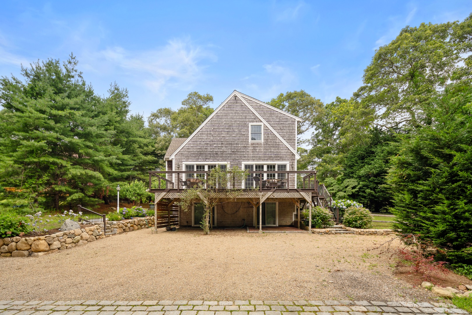 30 Hillside Path