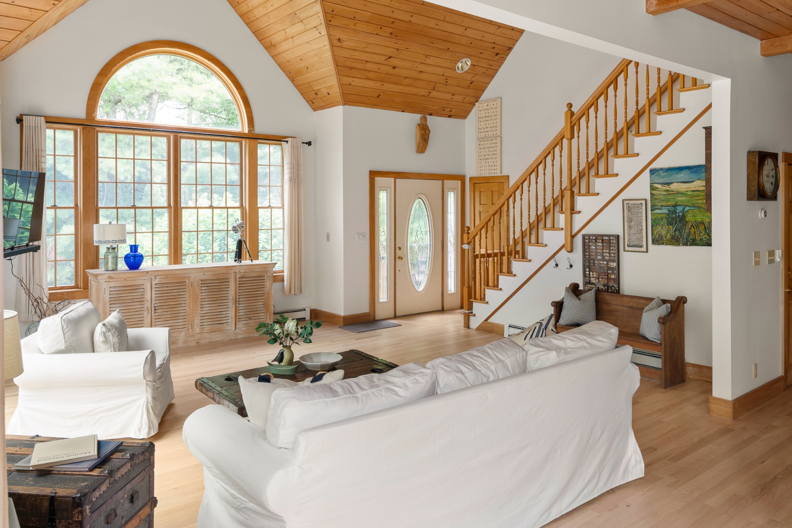 30 Hillside Path