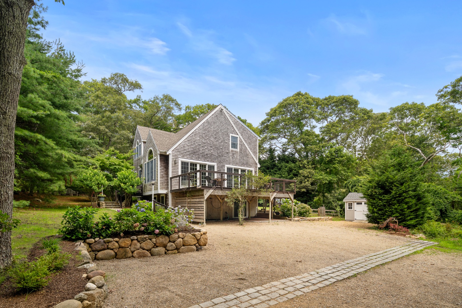 30 Hillside Path