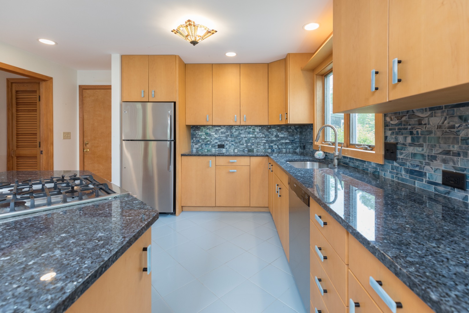 9 Beetlebung Grove Way
