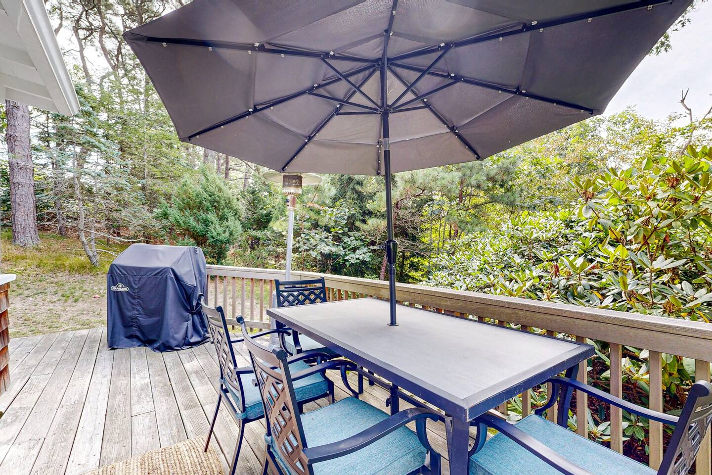 12 Marthas Park Road