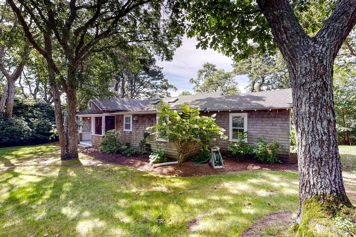 12 Marthas Park Road