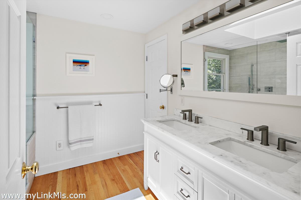 43C Dark Woods Road
