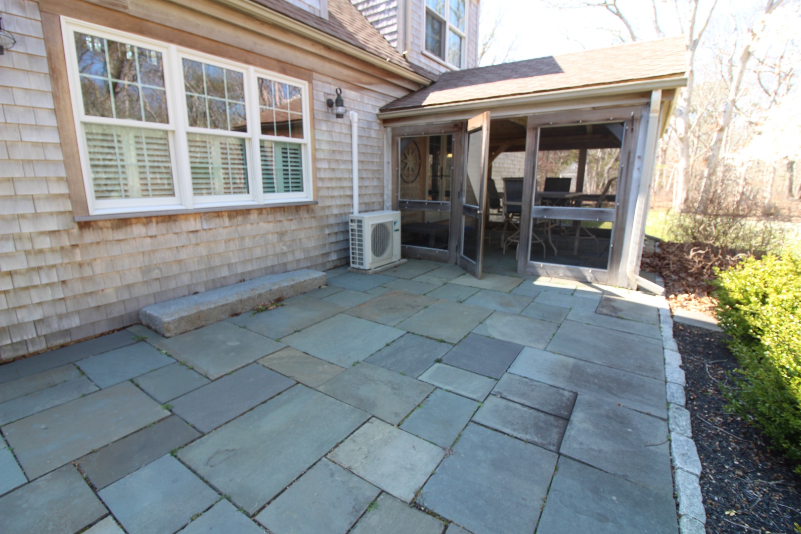 13 Hotchkiss Lane
