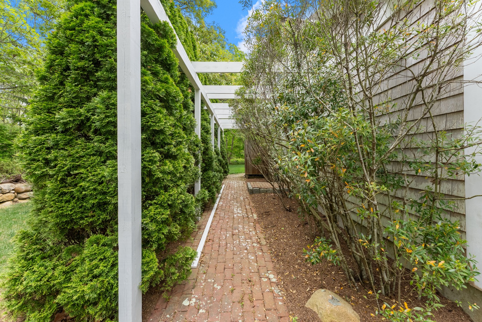5 Bayes Hill Circle