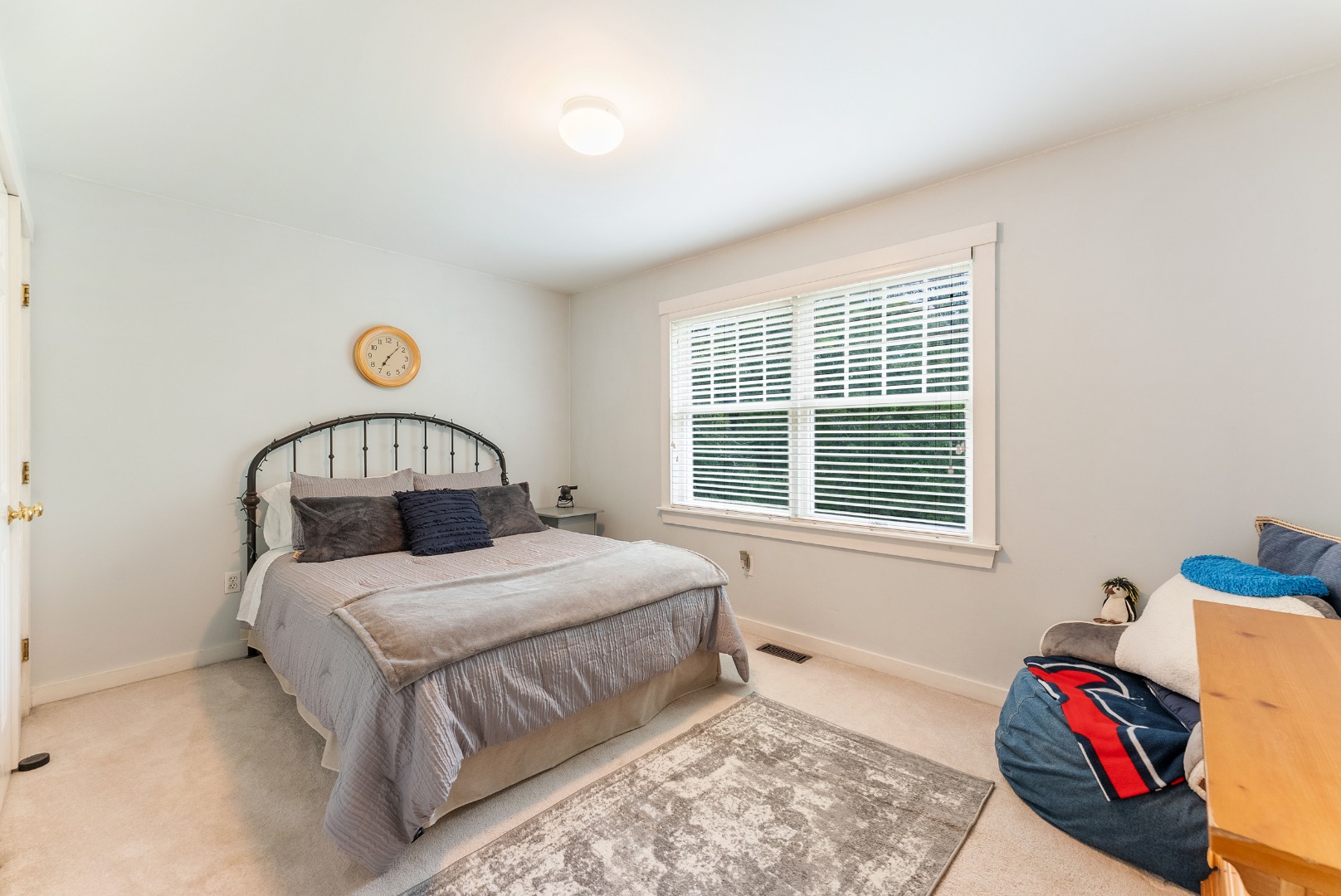 5 Bayes Hill Circle