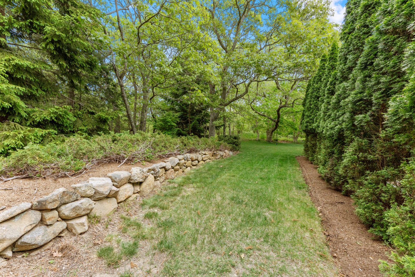 5 Bayes Hill Circle