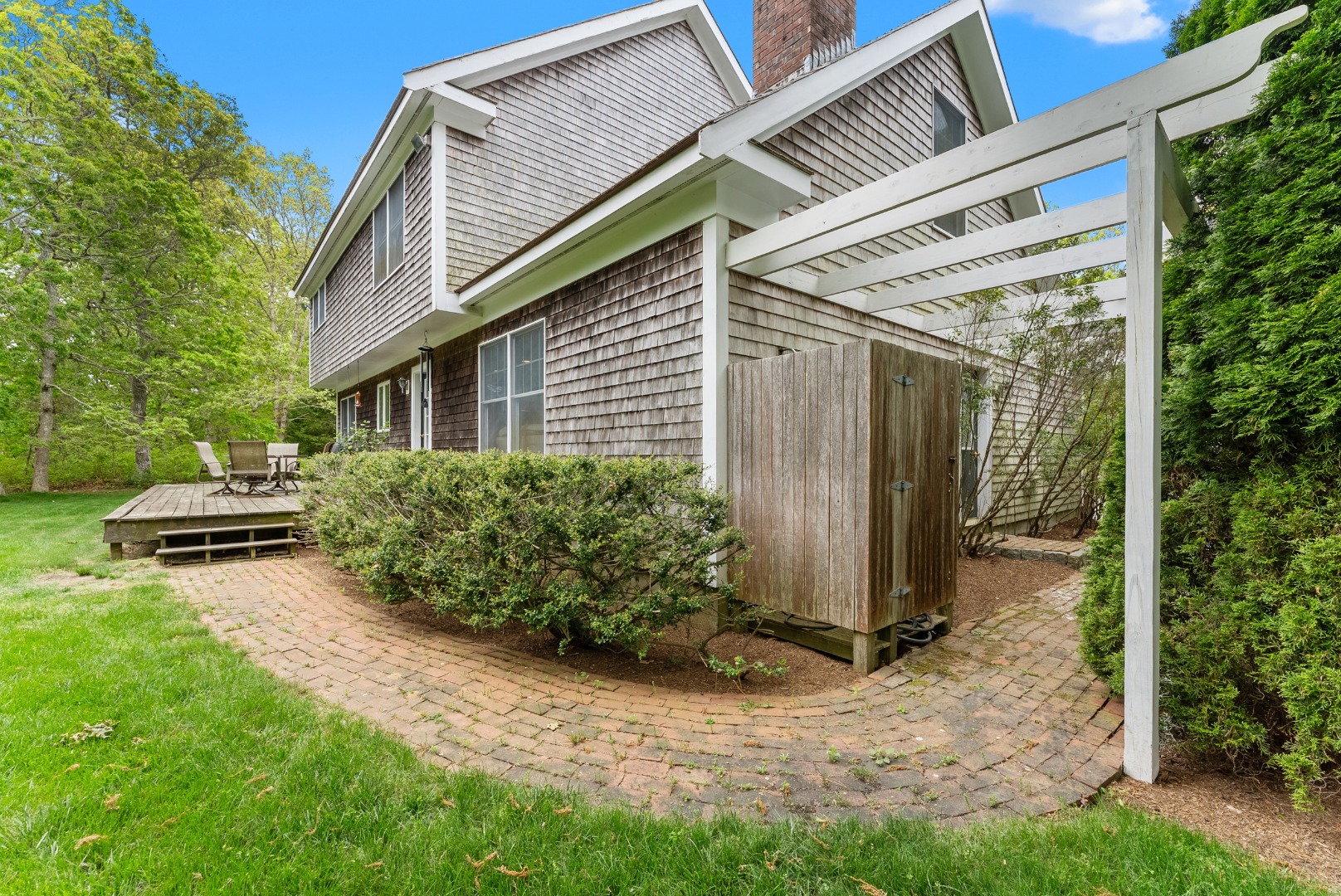 5 Bayes Hill Circle