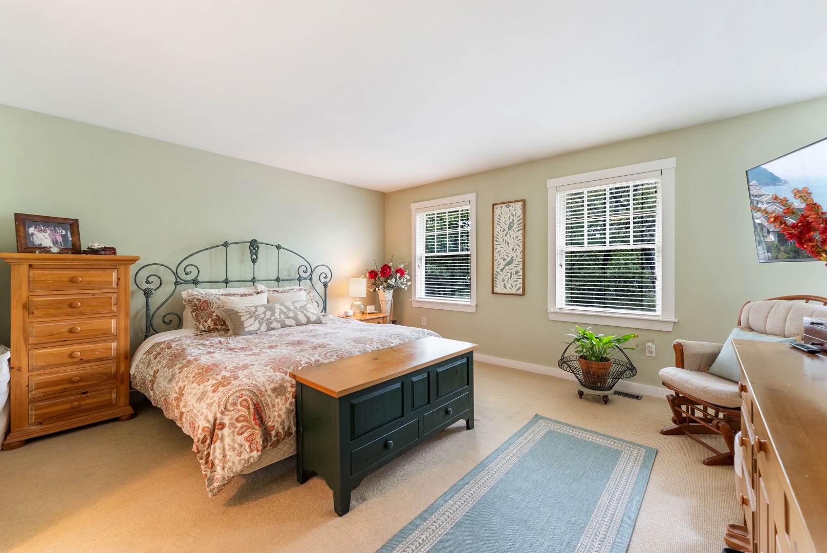5 Bayes Hill Circle