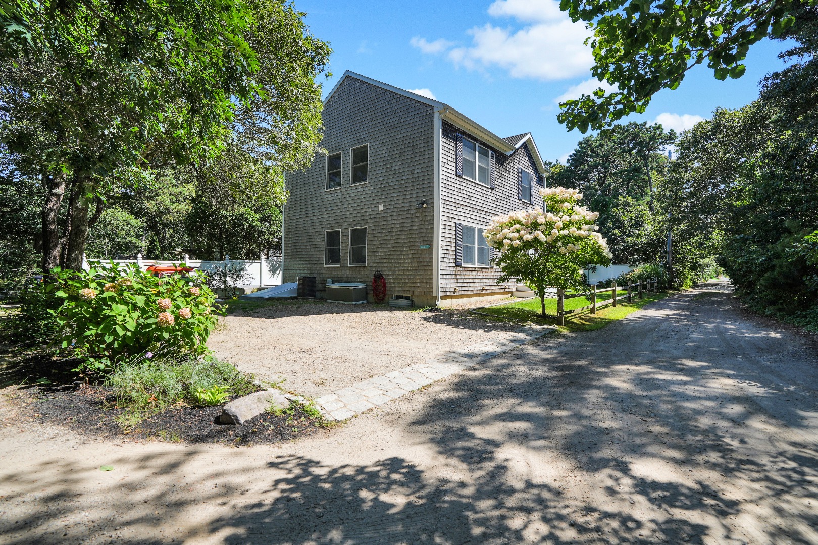 26 Winne Avenue