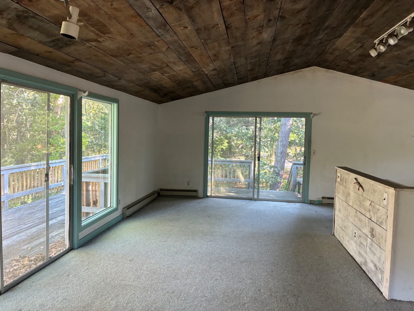 10 Putnam Way