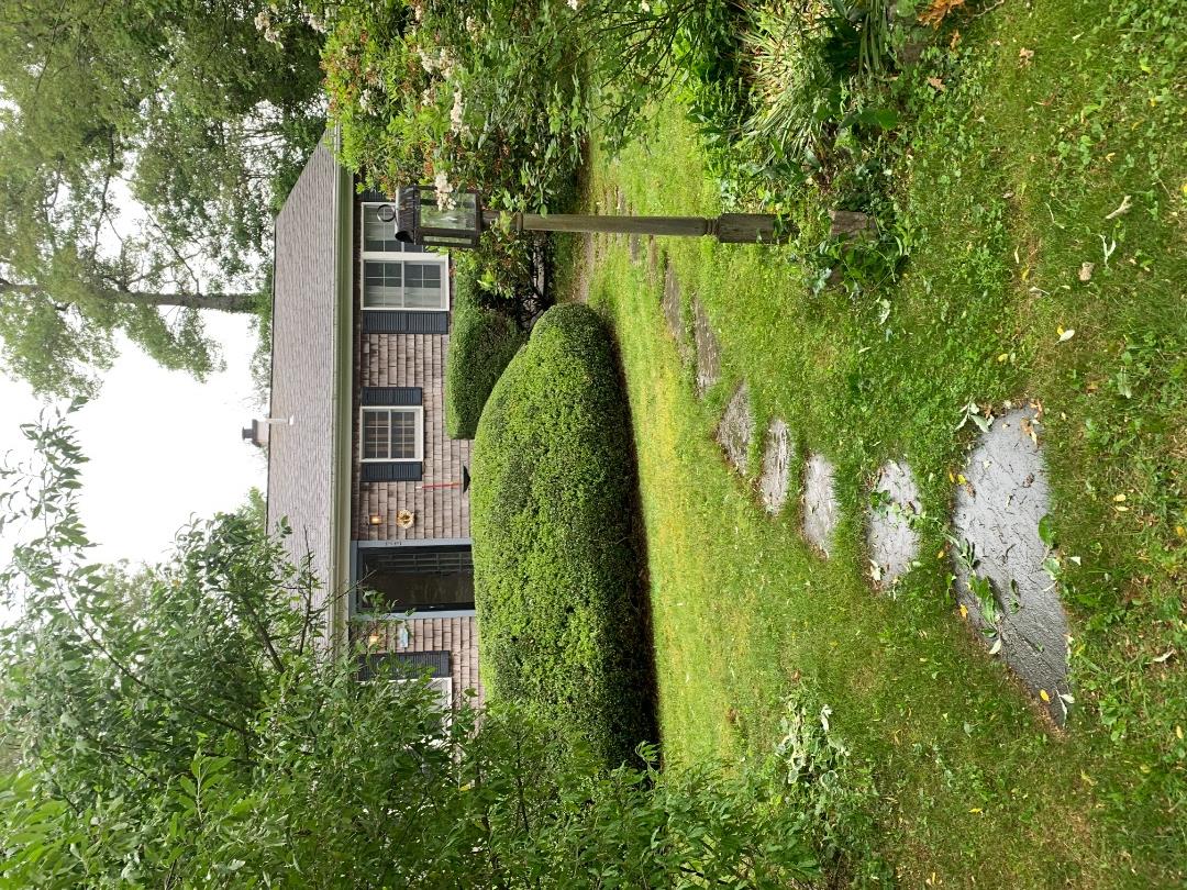 73 & 0 Old Country Lane