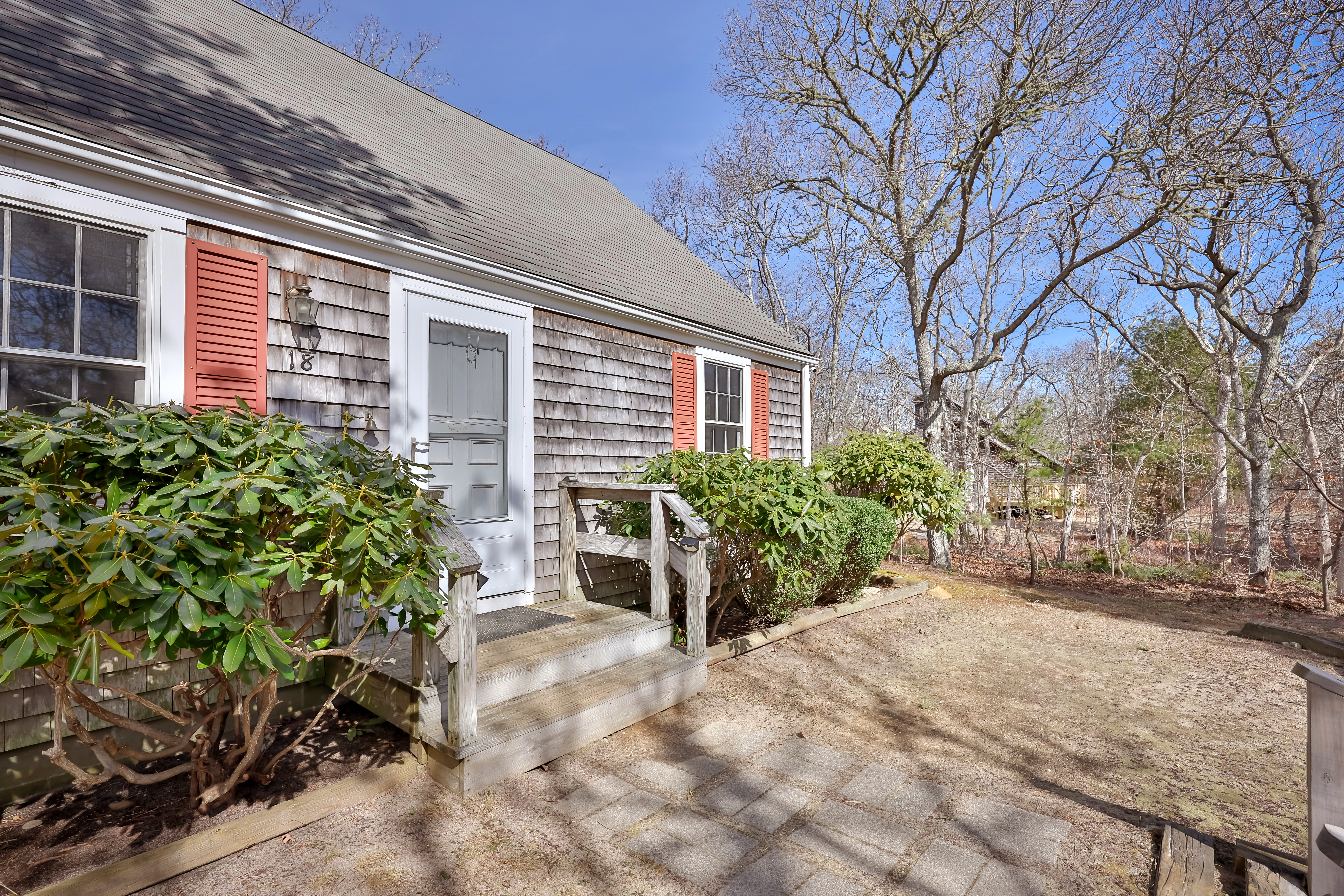 18 Windsor Drive