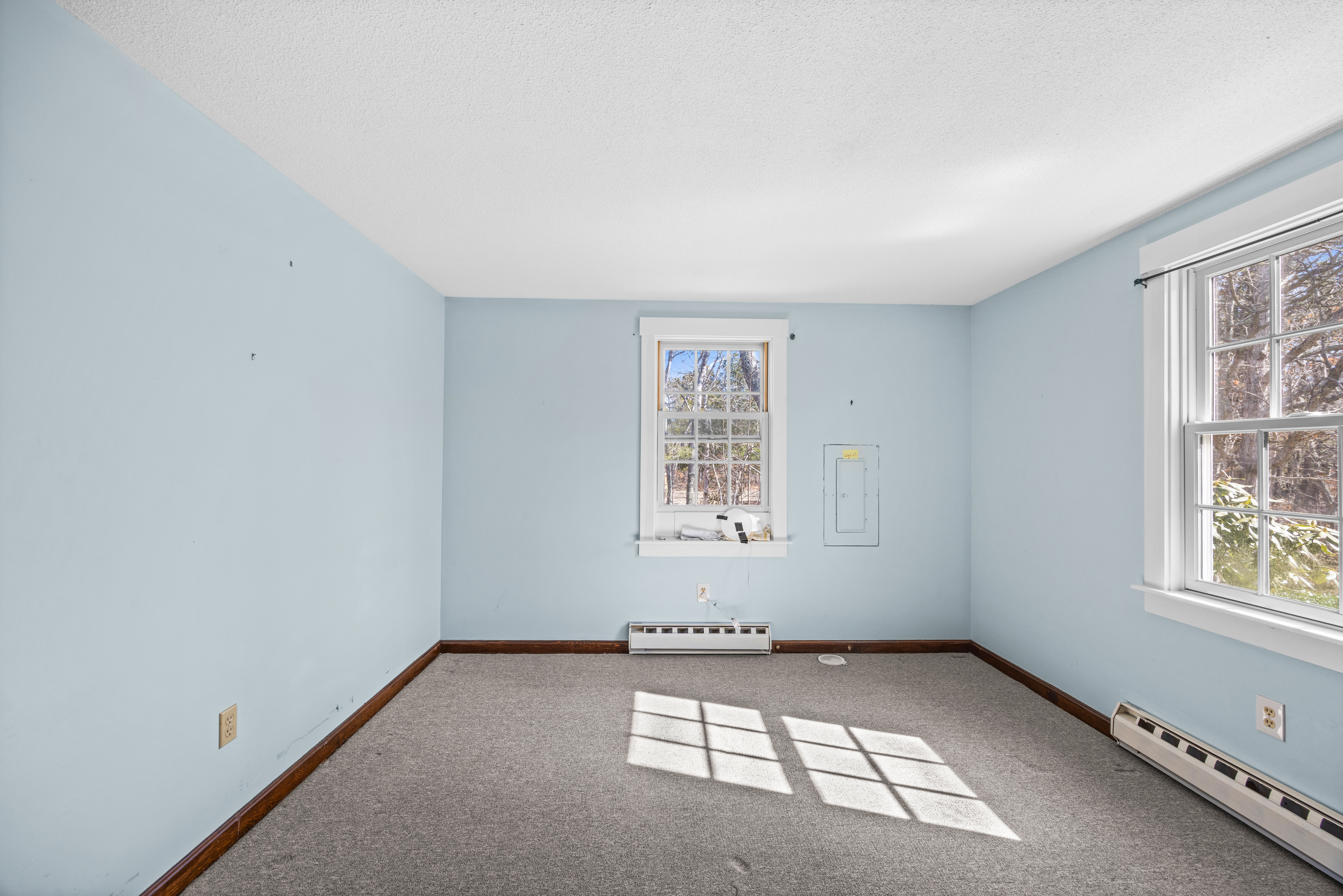 18 Windsor Drive