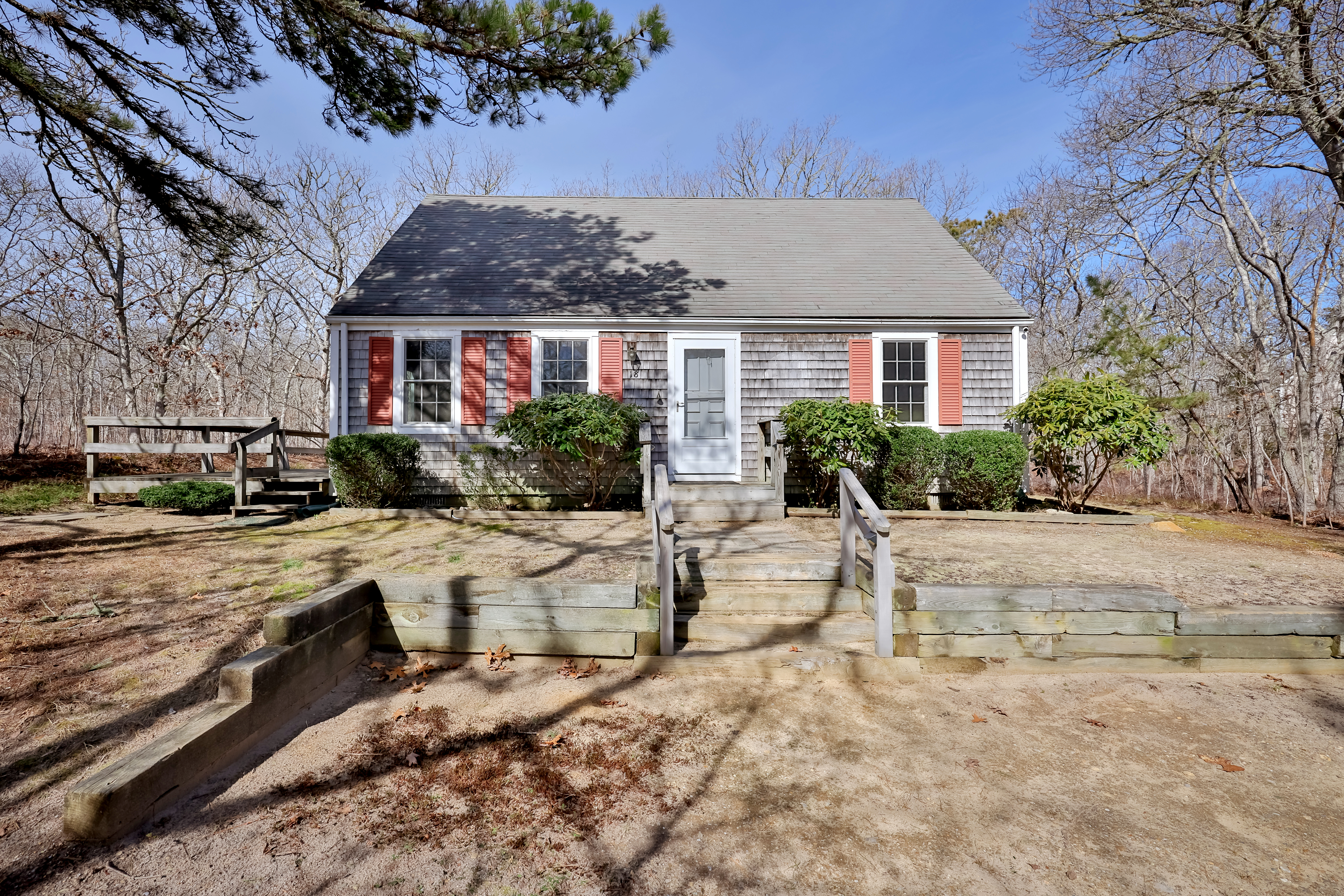 18 Windsor Drive
