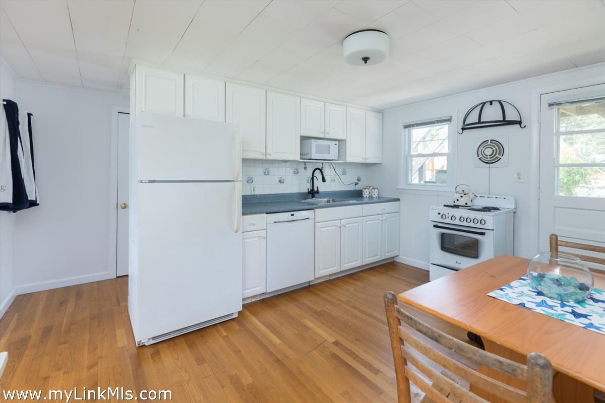 124 Skiff Avenue # 11 Unit: A-11