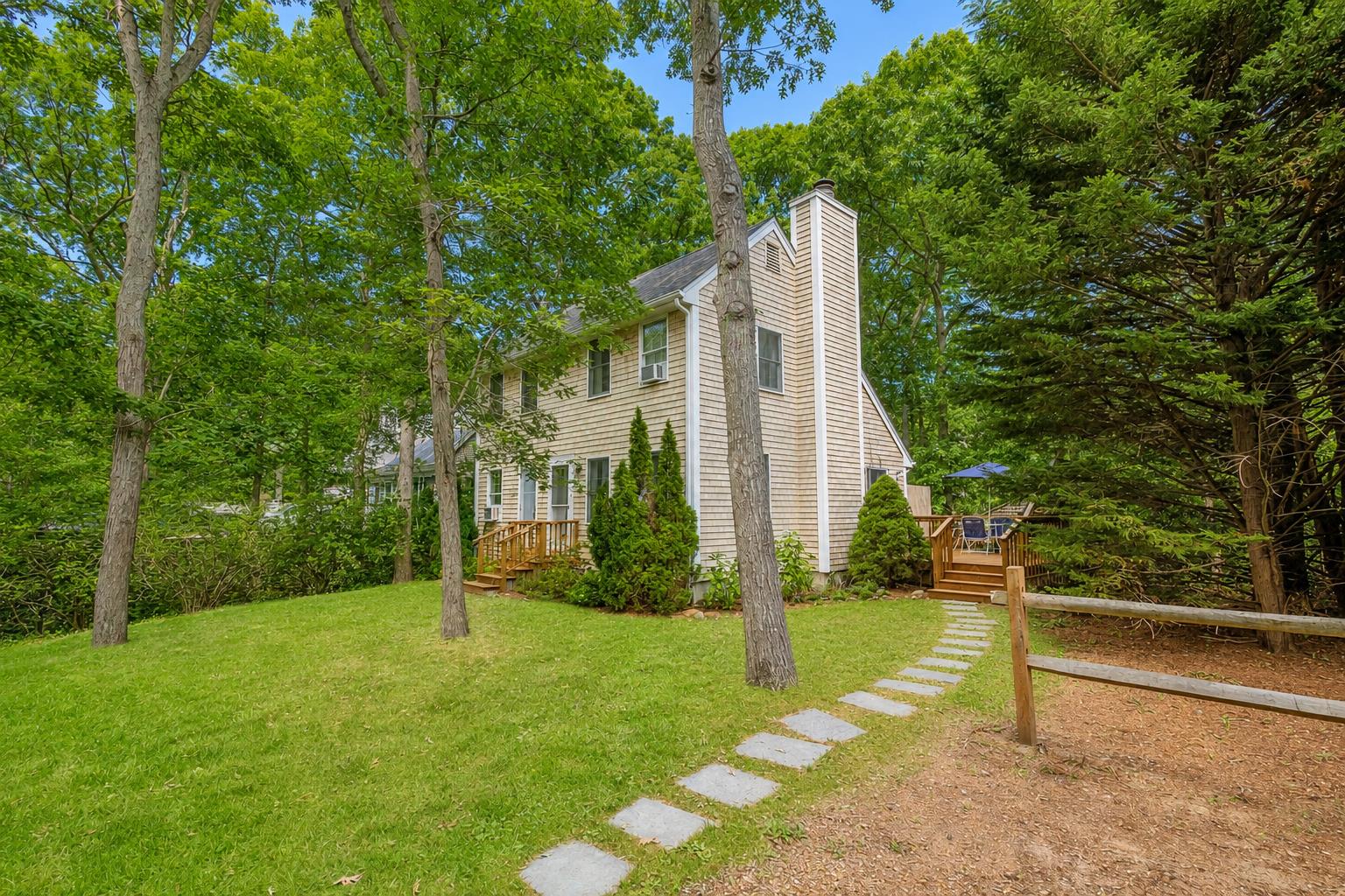 72 Moonstone Way
