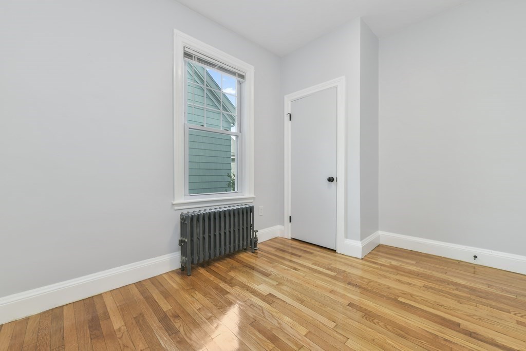 68 Sherwood St