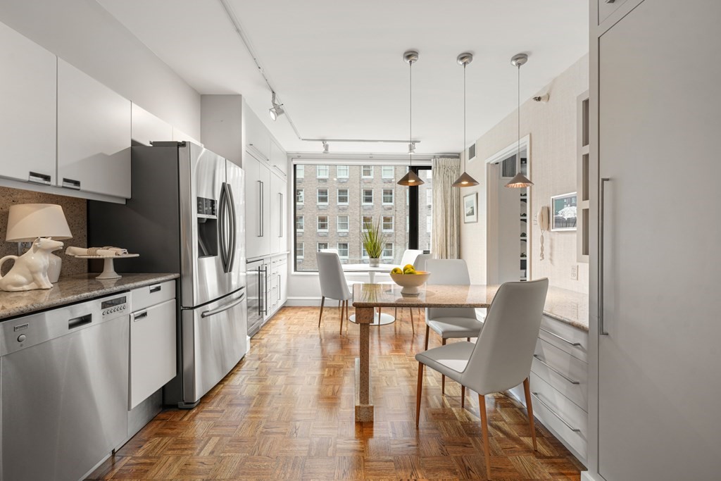 220 Boylston Street # 8018