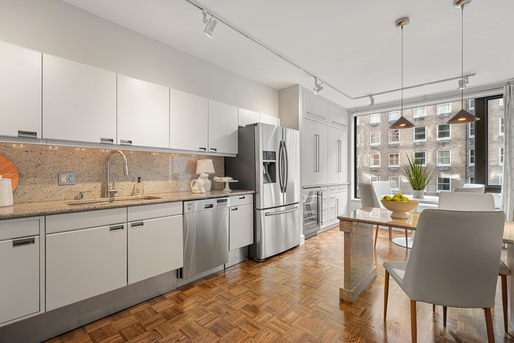 220 Boylston Street # 8018